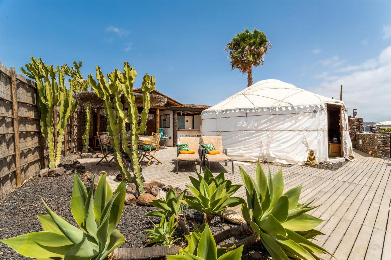 Finca De Arrieta Village - Yurts And Stone Cottages - Shared Pool - Walking Distance To Arrieta Beach - Eco Friendly Tabayesco Luaran gambar
