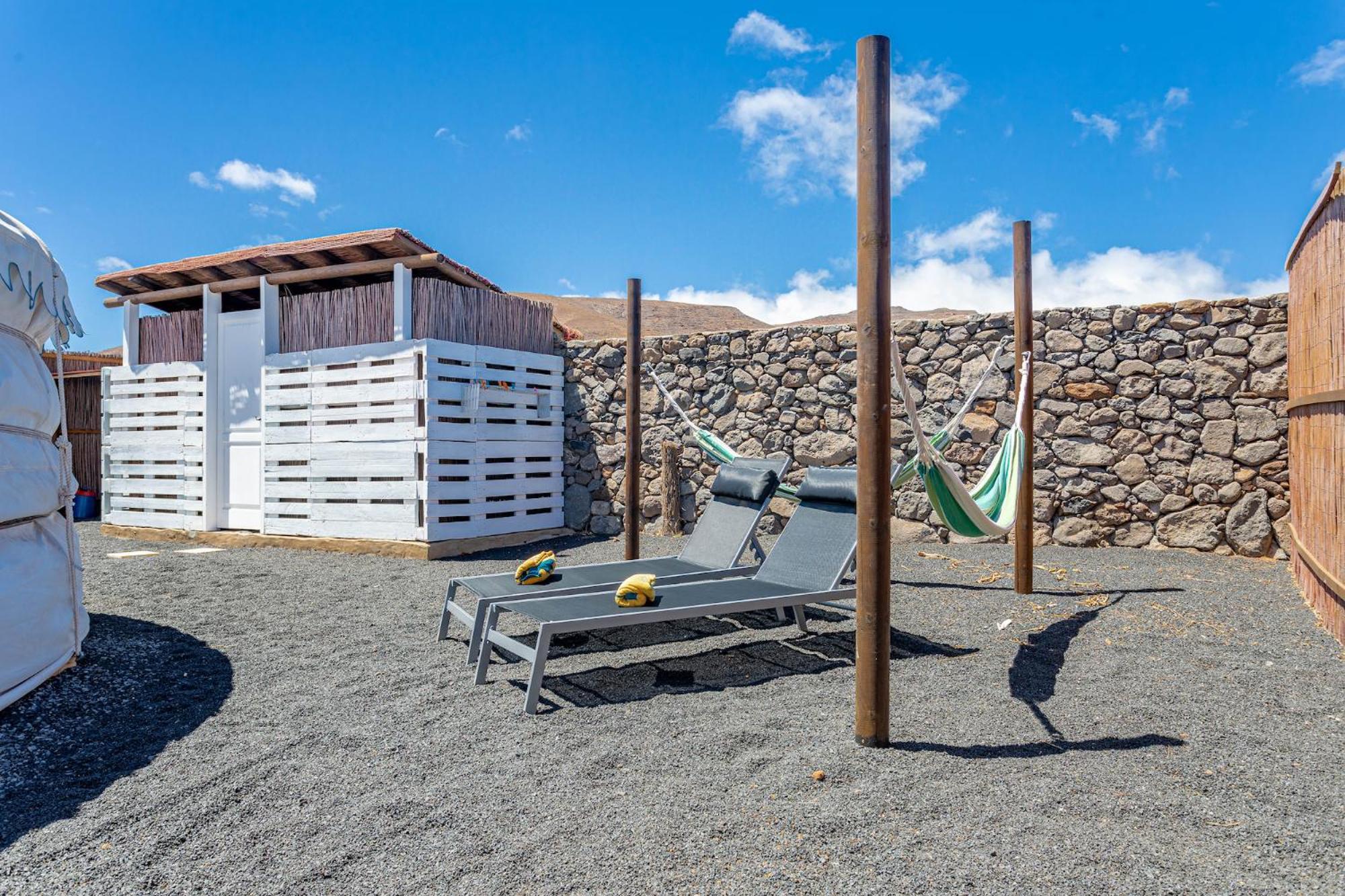 Finca De Arrieta Village - Yurts And Stone Cottages - Shared Pool - Walking Distance To Arrieta Beach - Eco Friendly Tabayesco Luaran gambar