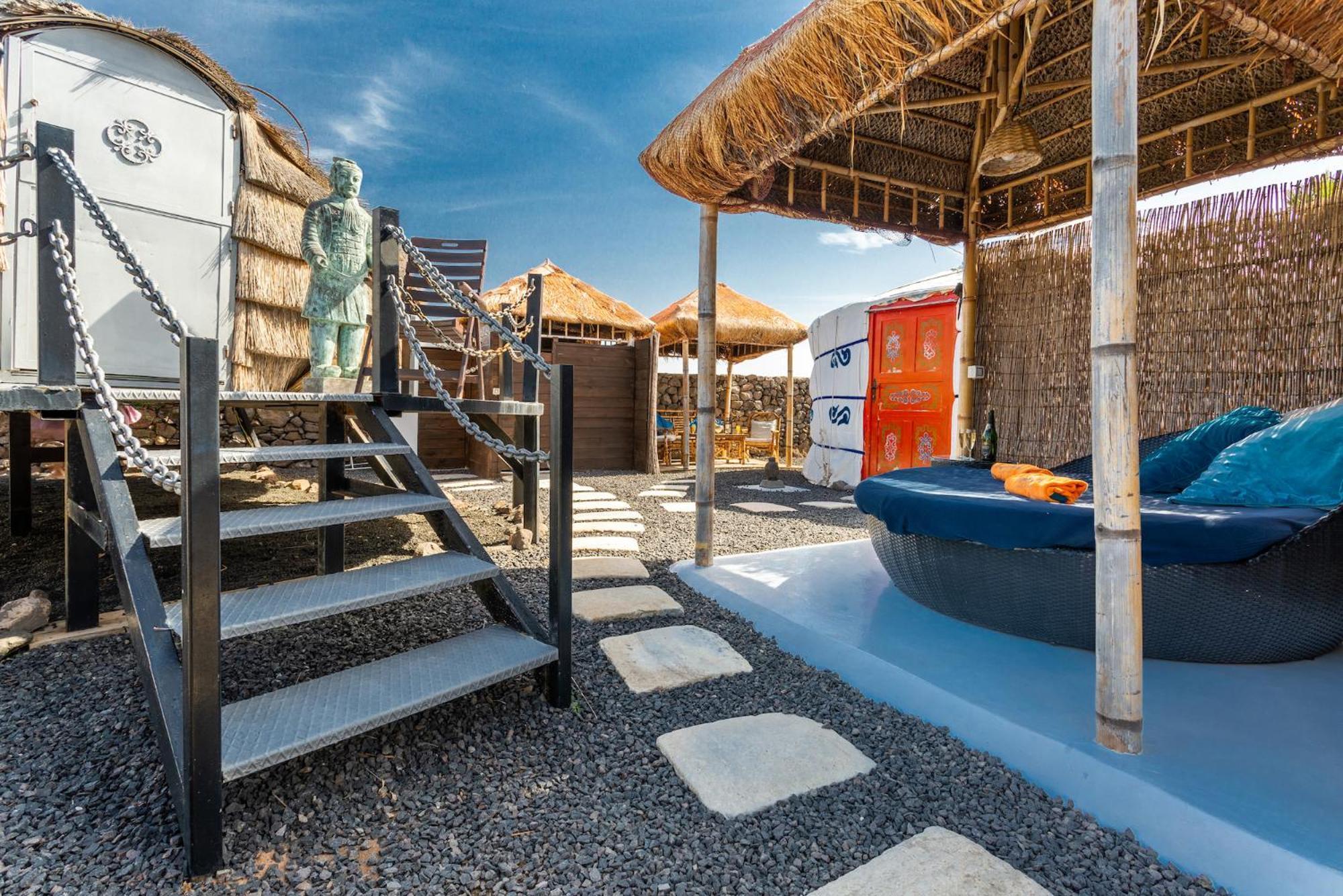 Finca De Arrieta Village - Yurts And Stone Cottages - Shared Pool - Walking Distance To Arrieta Beach - Eco Friendly Tabayesco Luaran gambar