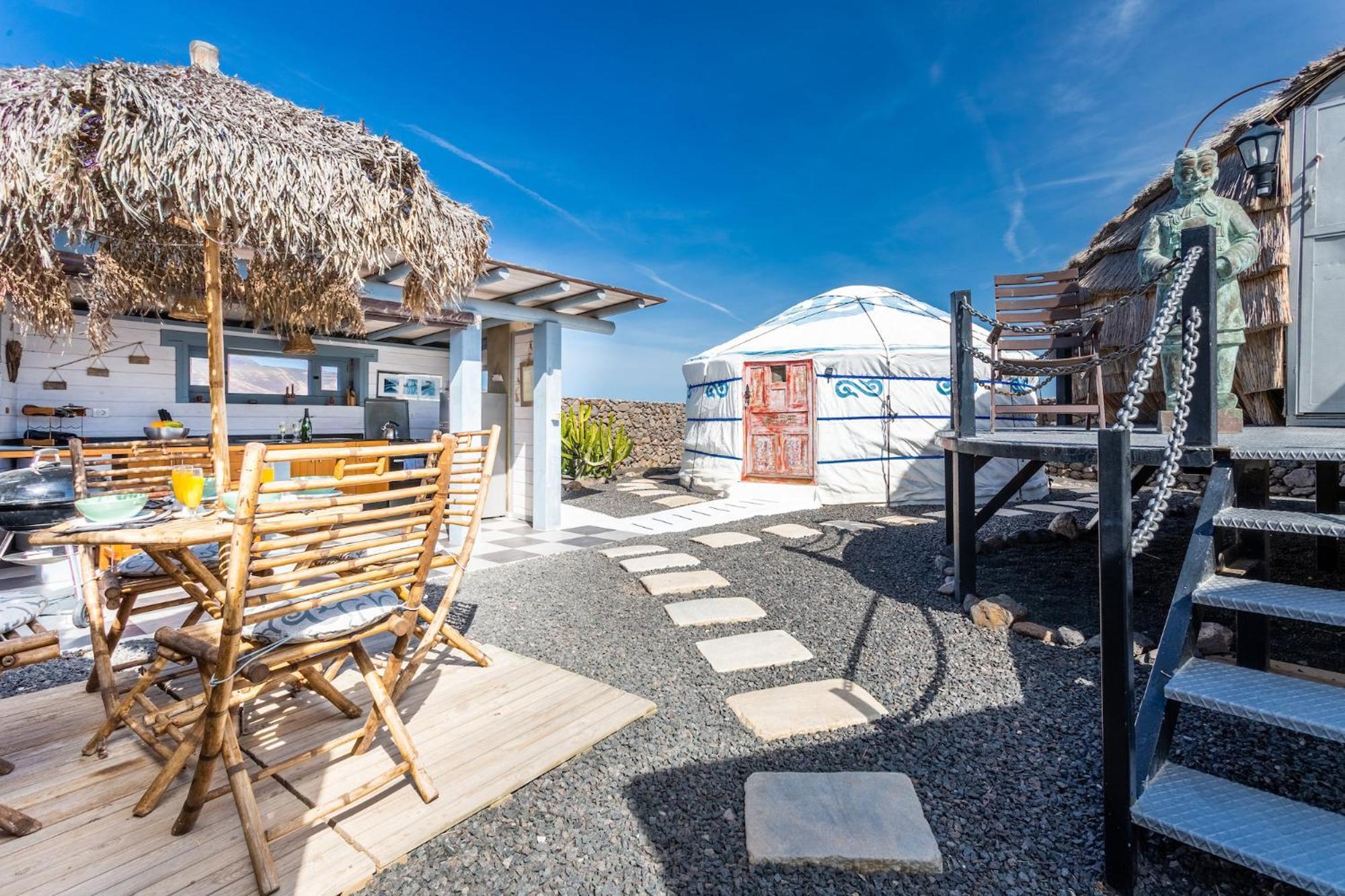 Finca De Arrieta Village - Yurts And Stone Cottages - Shared Pool - Walking Distance To Arrieta Beach - Eco Friendly Tabayesco Luaran gambar