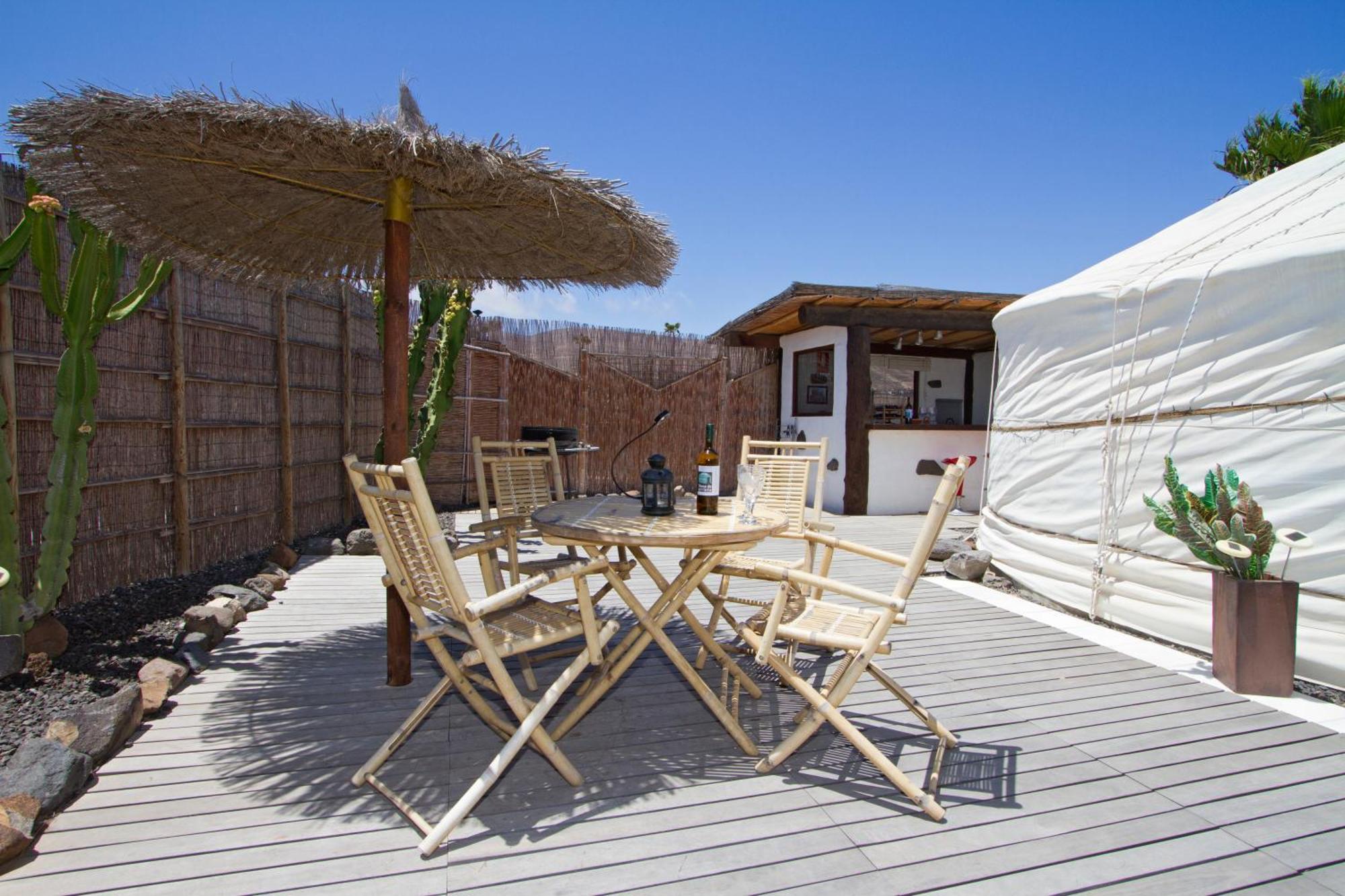 Finca De Arrieta Village - Yurts And Stone Cottages - Shared Pool - Walking Distance To Arrieta Beach - Eco Friendly Tabayesco Luaran gambar